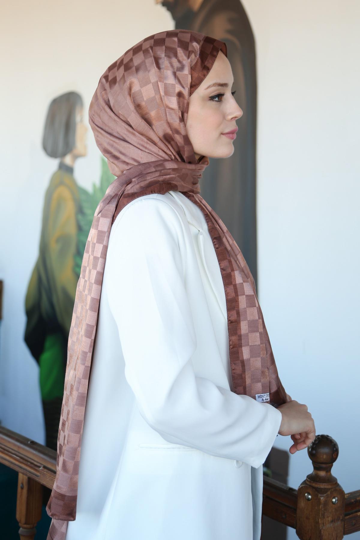 Monogram Shawl MONOV03-29