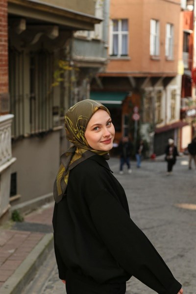 Allure Eşarp