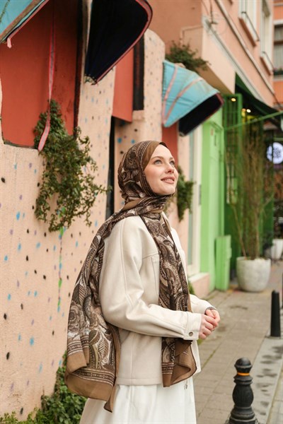 Petra Desen Şal