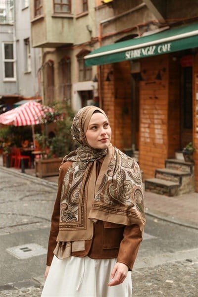 Petra Desen Şal