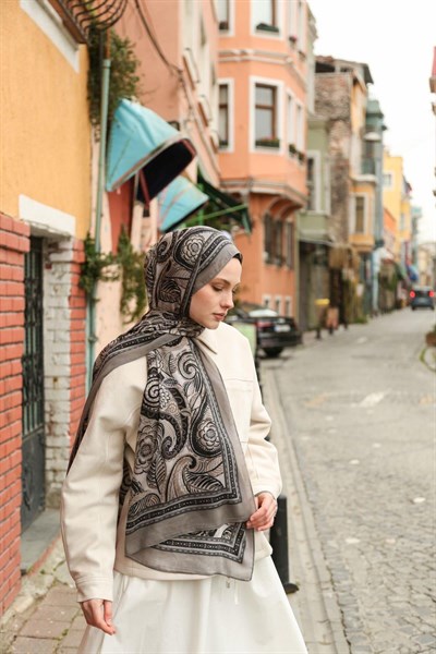 Petra Desen Şal