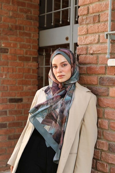 Petra Desen Şal