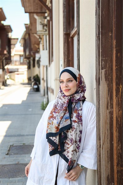 Petra Desen Şal