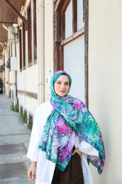 Petra Desen Şal