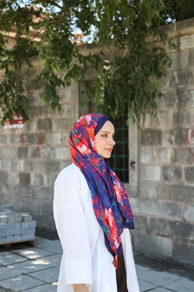 Petra Desen Şal