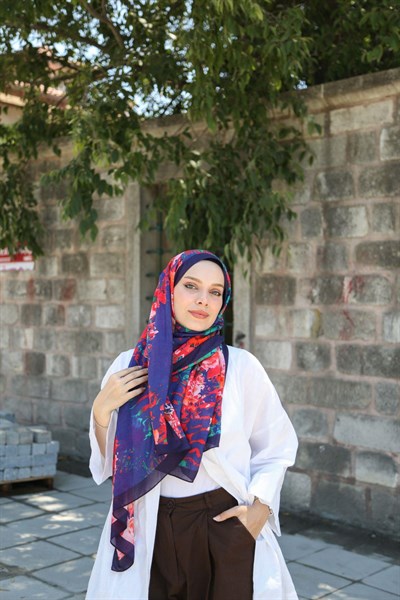 Petra Desen Şal