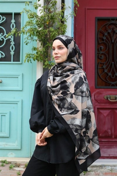 Petra Desen Şal