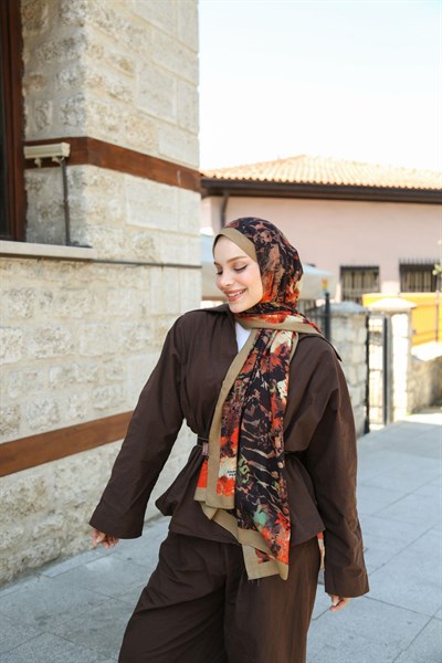 Petra Desen Şal