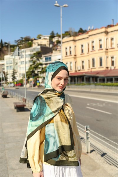 Petra Desen Şal