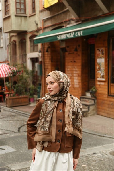 Petra Desen Şal
