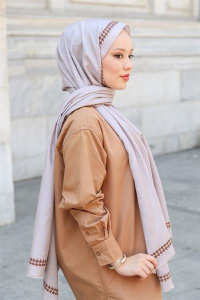 Monogram Shawl MONOV02-18