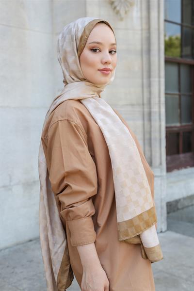 Monogram Shawl MONOV03-21