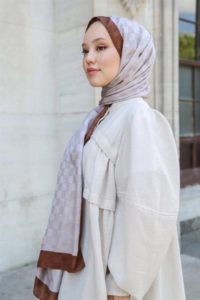 Monogram Shawl MONOV03-22