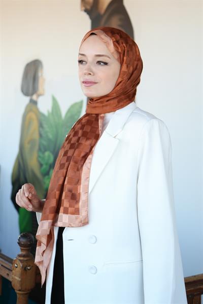 Monogram Shawl MONOV03-31