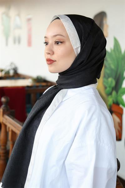 Monogram Shawl MONOV08-19