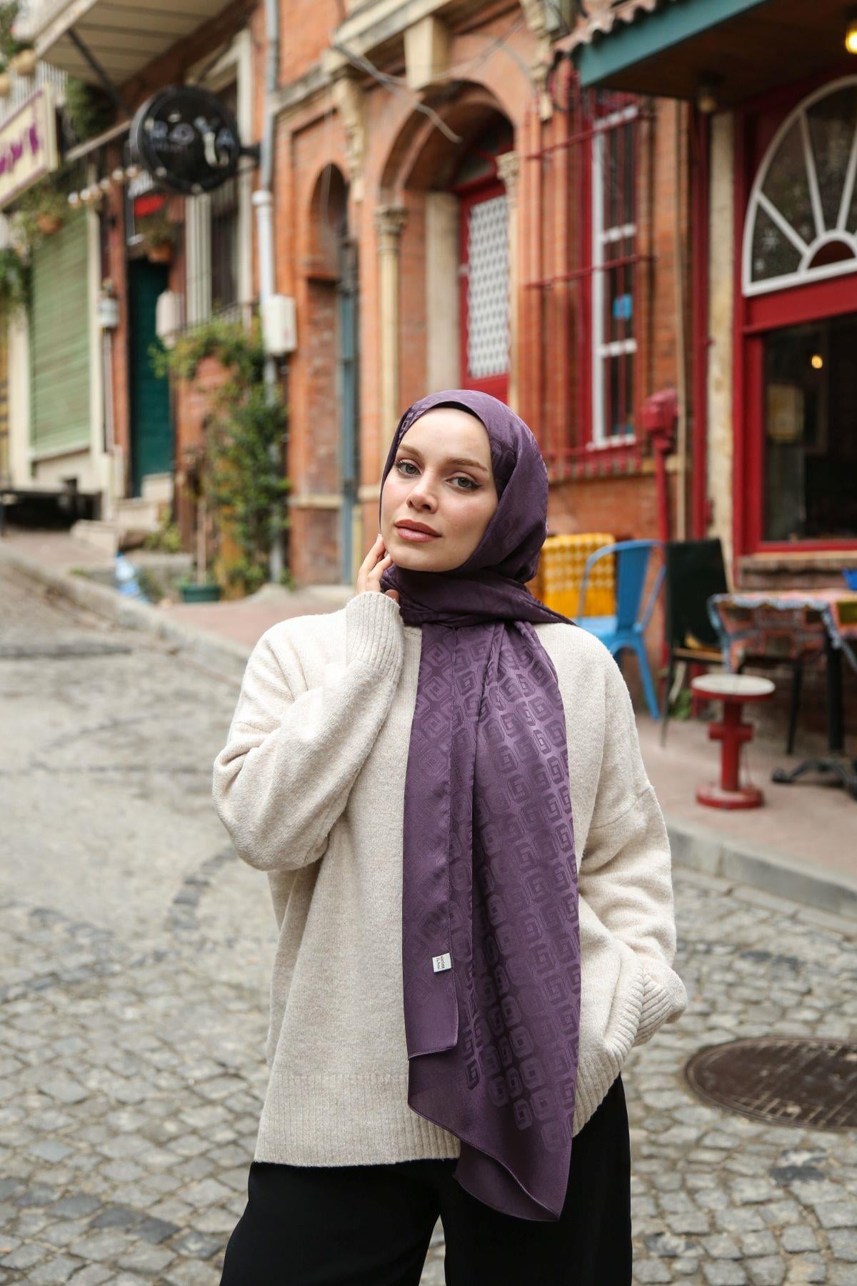 Hint İpek  Jakarlı Şal JAKAV20-10