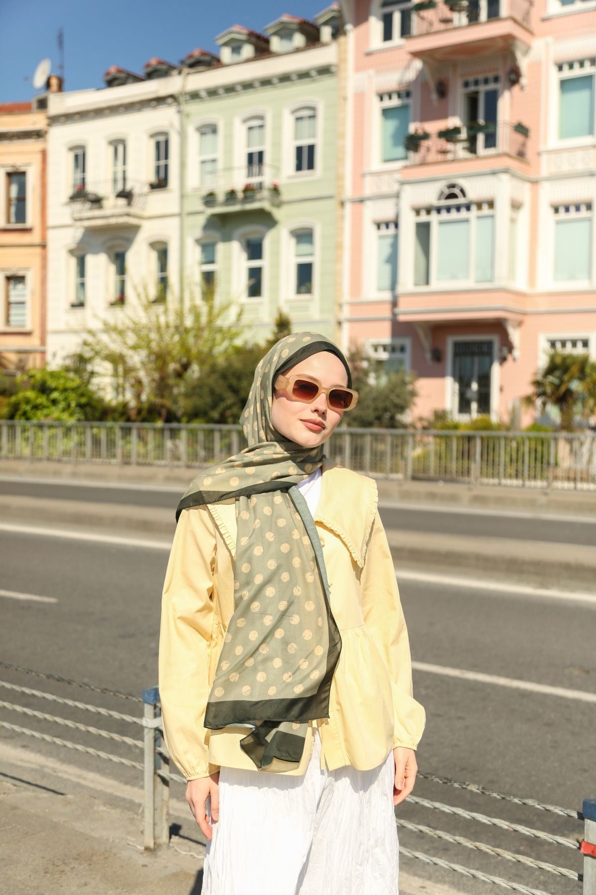 Hint İpek  Lara Şal LARAV02-02