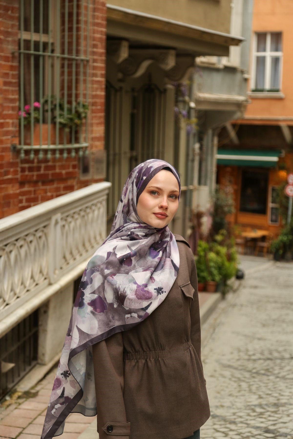 Hint İpek  Lara Şal LARAV03-09