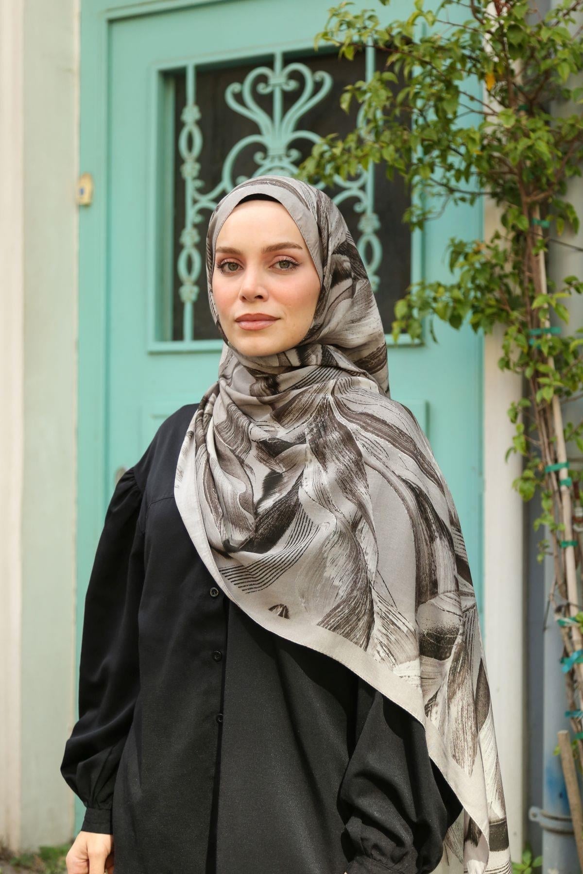 Petra Desen Şal