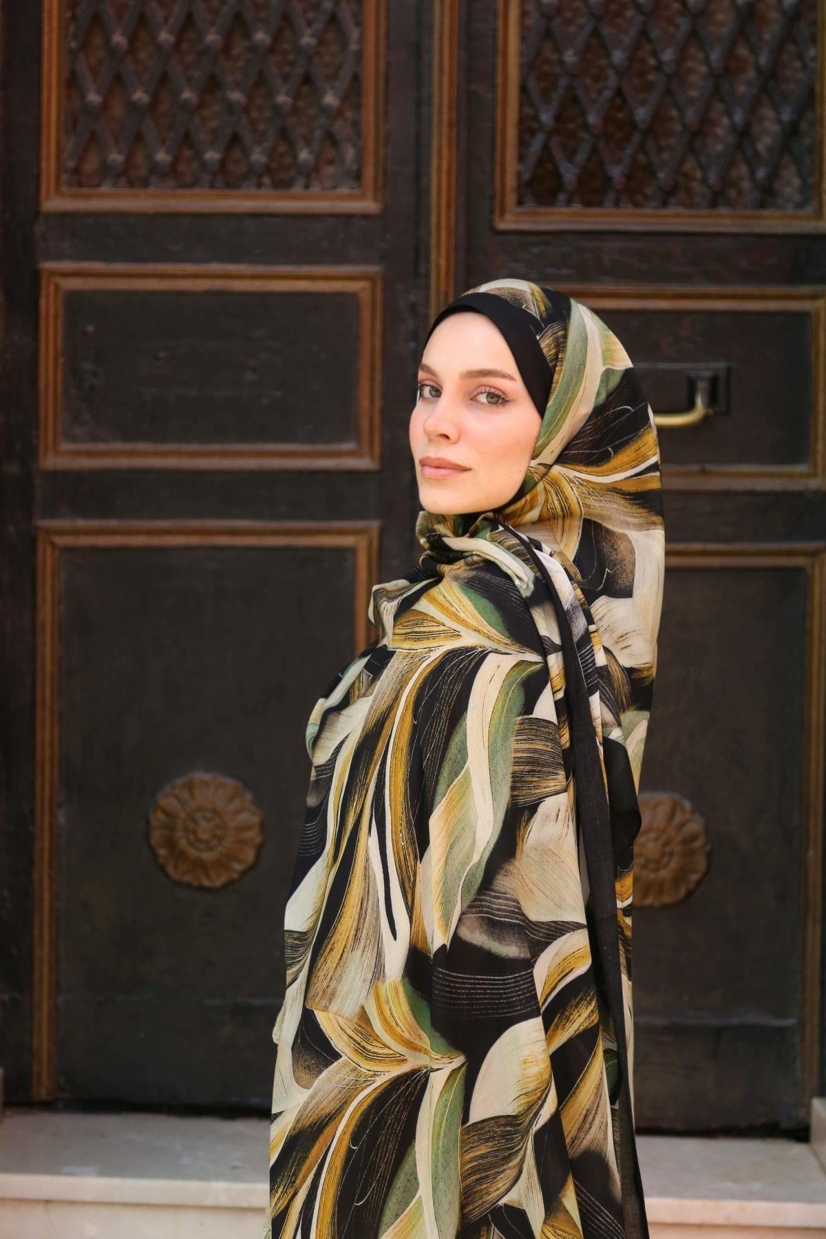 Petra Desen Şal