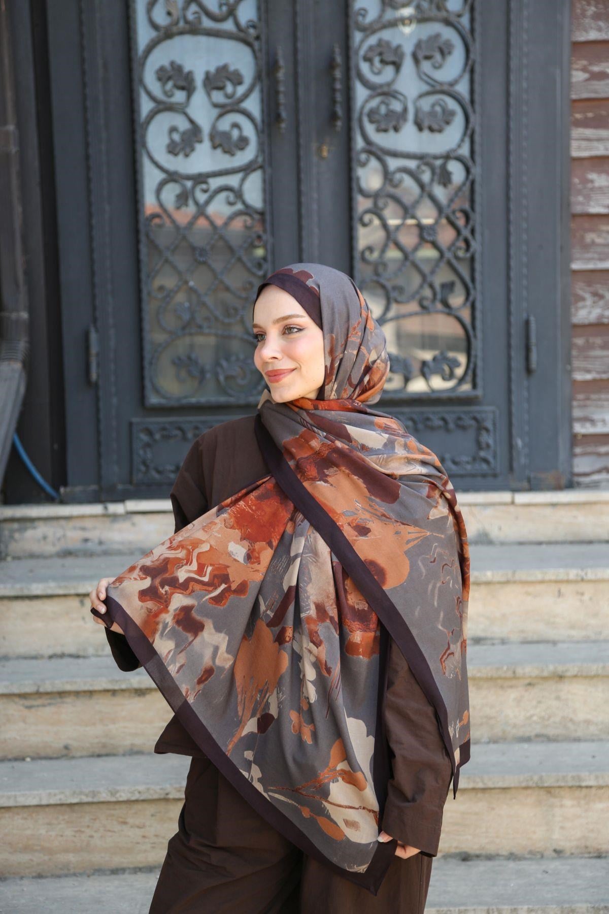 Petra Desen Şal