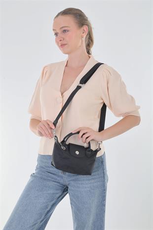 Longchamp Siyah Small Boy Tek Renk Çanta