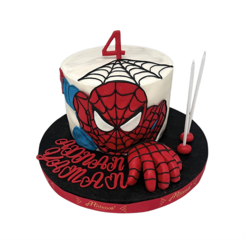 Örümcek Adam Pasta