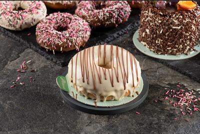 Beyaz Çikolatalı Alman Pastası