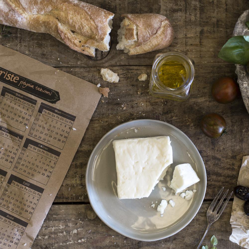 Uyuyan Güzel Tam Yağlı Beyaz Peynir 450 gr (Koyun Sütü Ağırlıklı) – Dinlendirilmiş