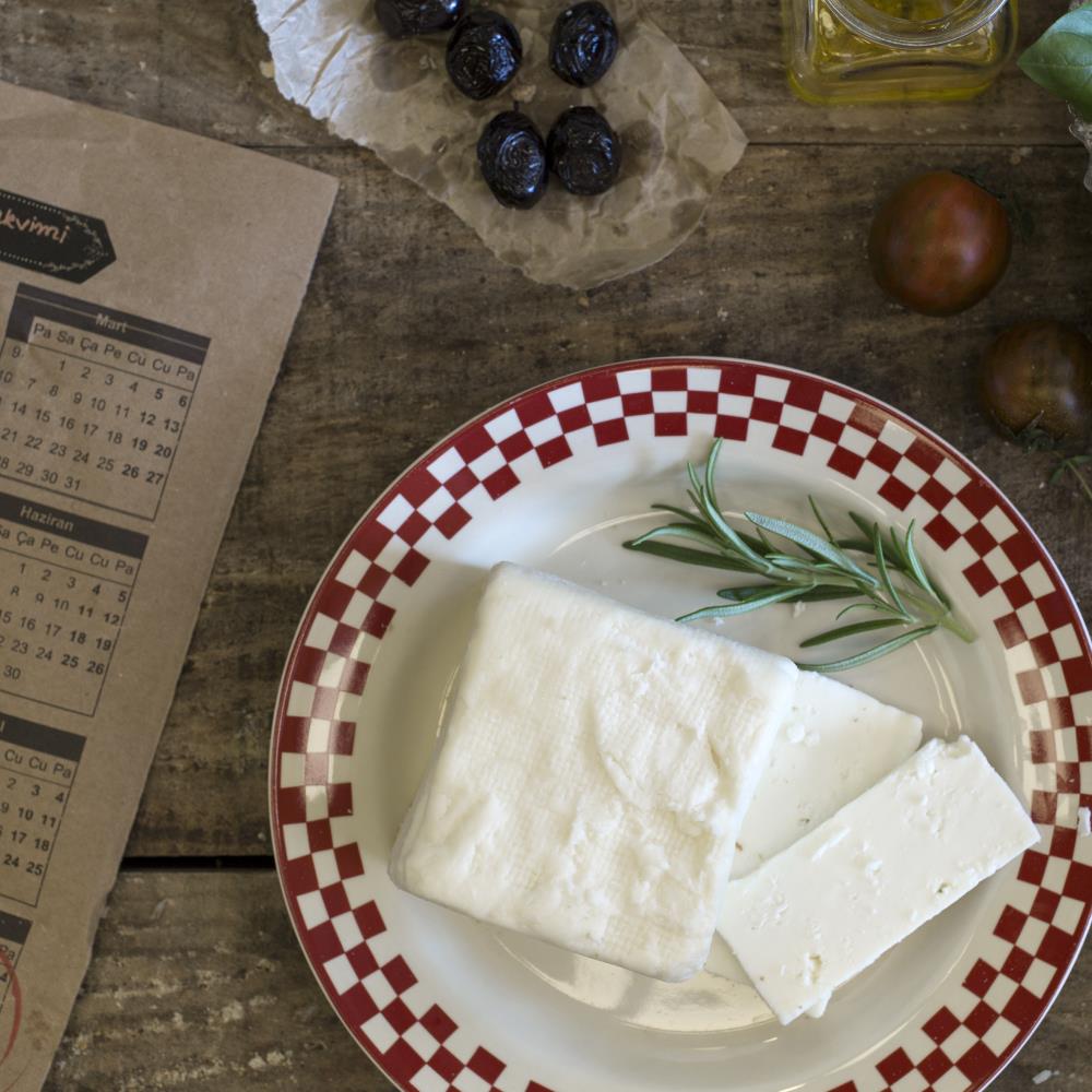 Kırklareli Tam Yağlı İnek Beyaz Peyniri 200 gr – Olgunlaştırılmış