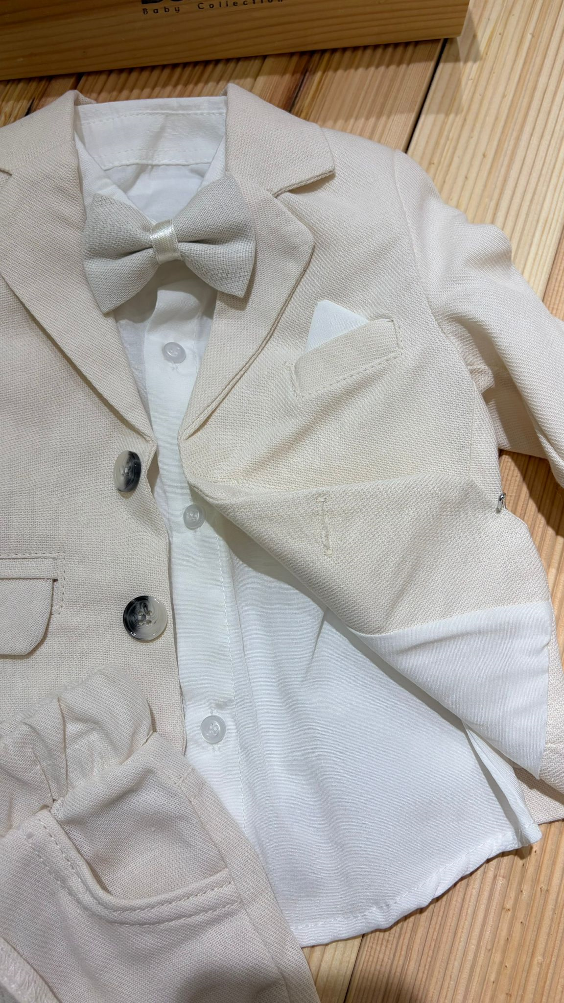 Ceketli Papyonlu Premium Erkek Takım Ekru