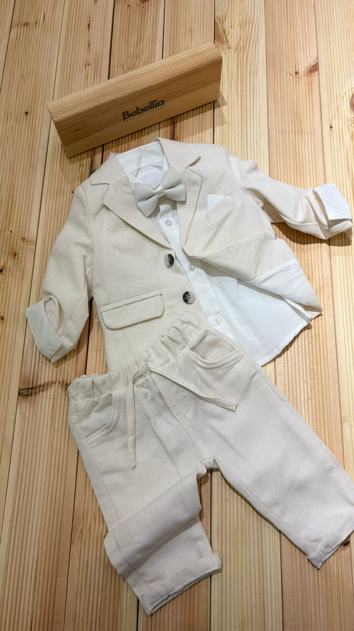 Erkek Bebek İkili TakımCeketli Papyonlu Premium Erkek Takım Ekru