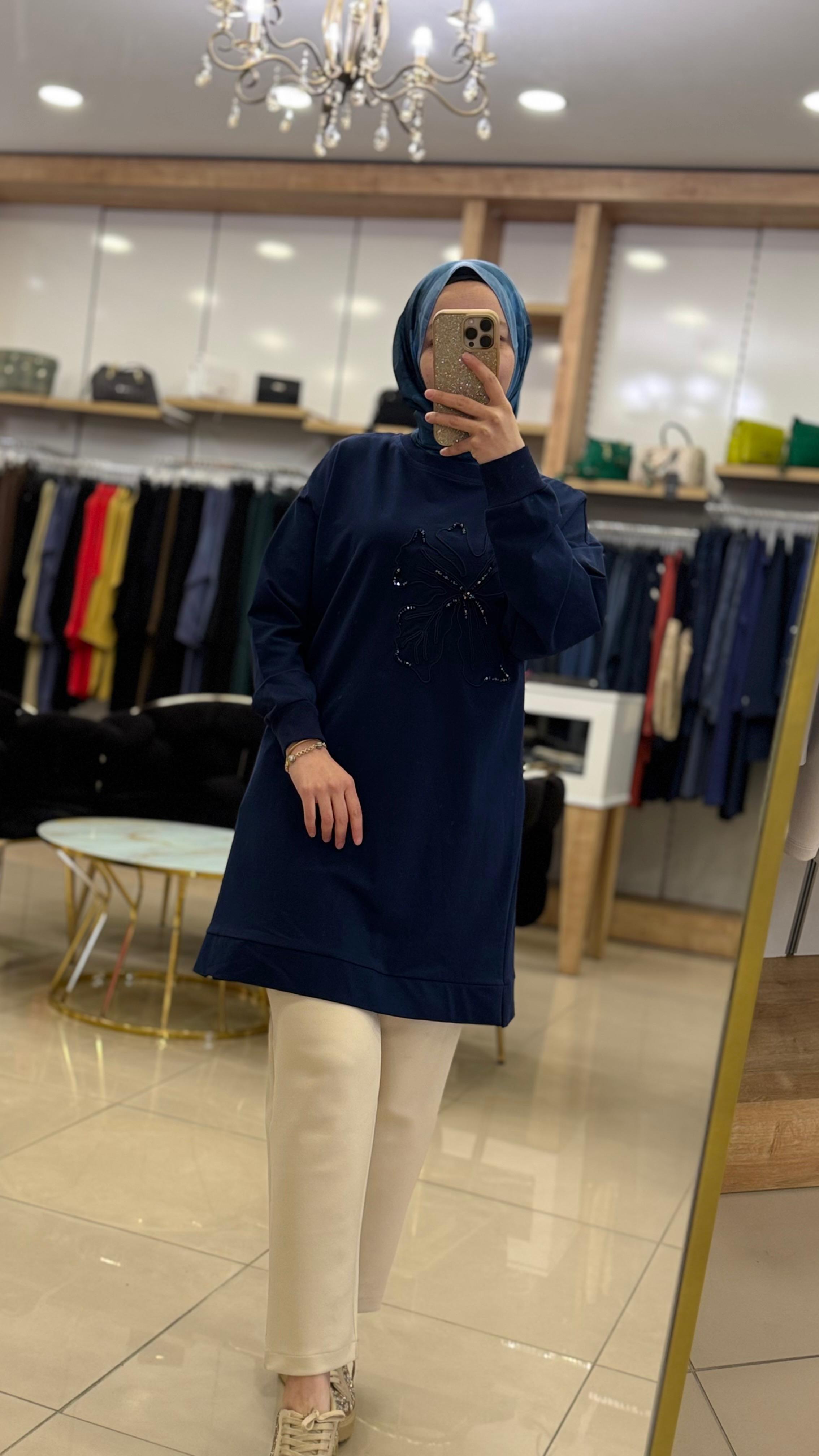 Çiçek detay tunik lacivert