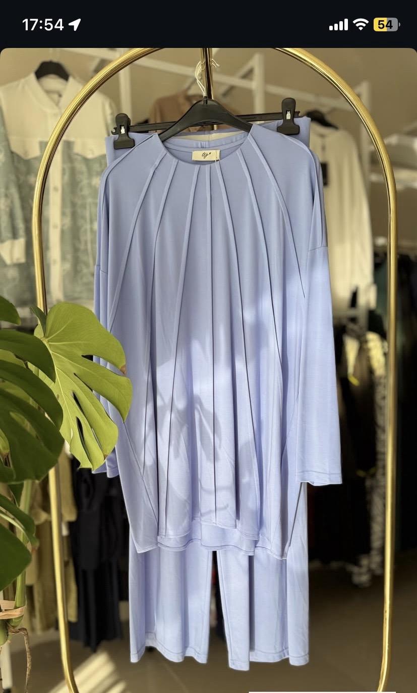 MAVİ NERVÜRLÜ TIĞ TRİKO TAKIM