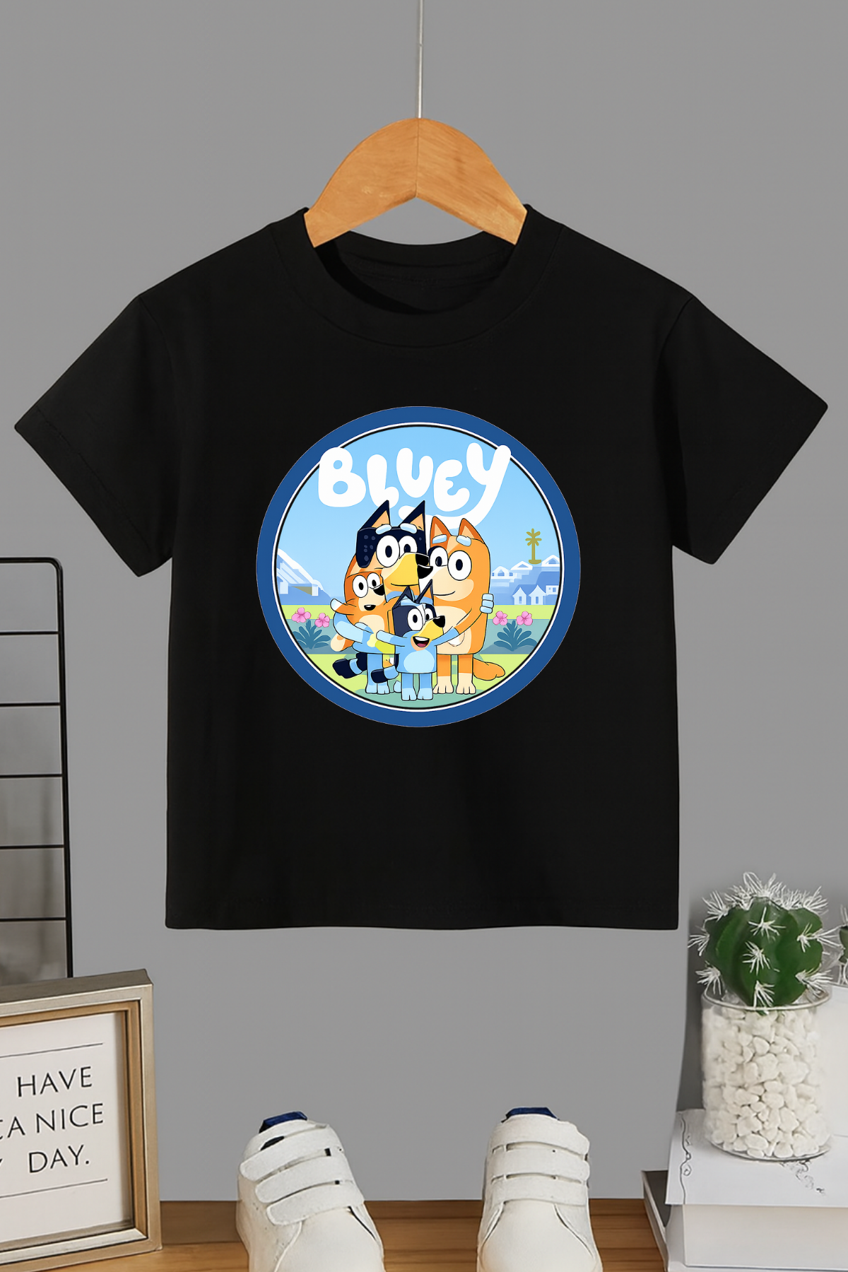 Bluey AileYuvarlak Baskılı Siyah  Unisex Tişört