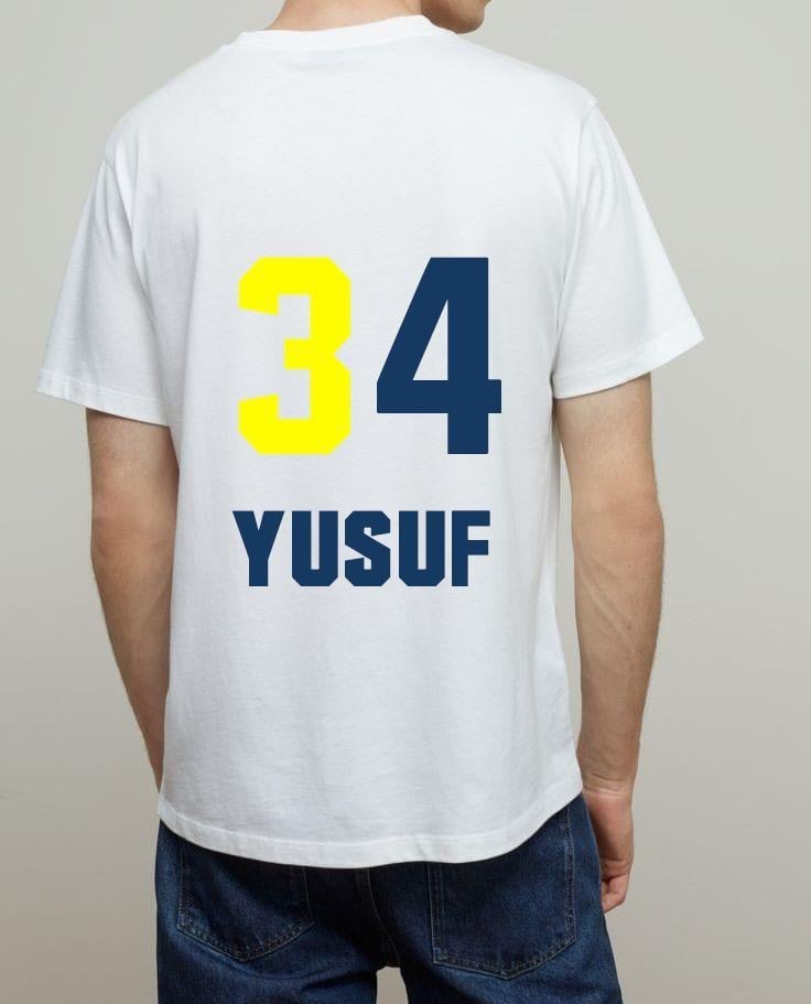 Ön Tarafta Türkiye AyYıldız Baskısı Arka Tarafta Numara Ve İsim Baskılı Beyaz Kişiye Özel Tişört (şehir 34 F detaylı)