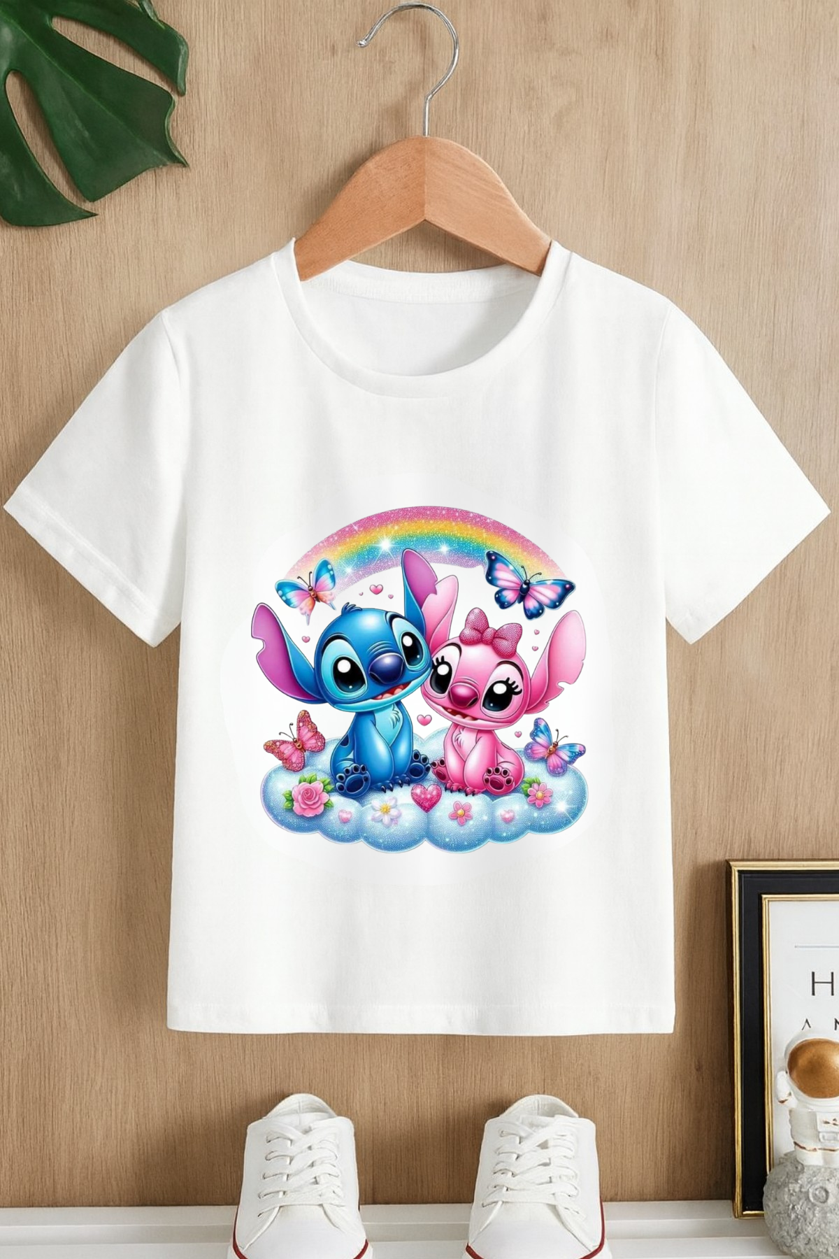 Stitch Gökkuşağı Baskılı Beyaz T-shirt Tişört 