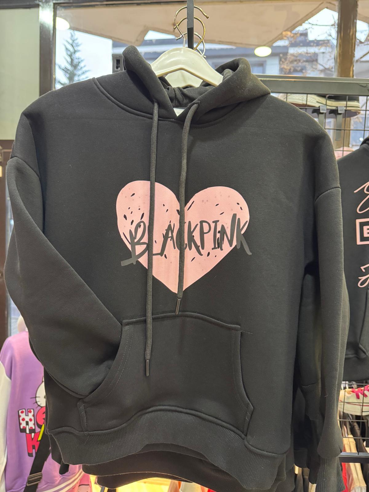 Blackpink Kalp Baskılı Outlet Siyah Sweatshirt