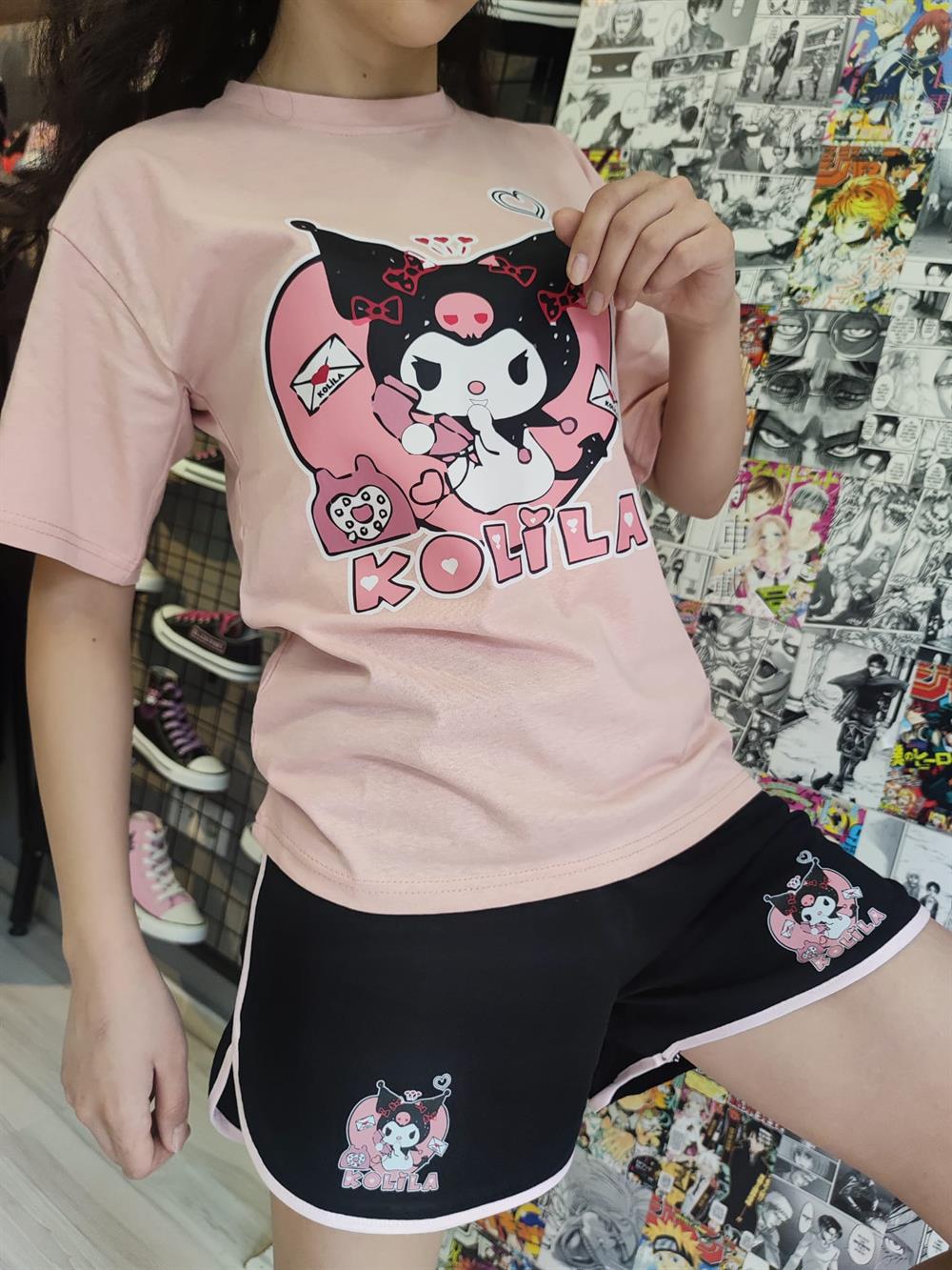 Kuromi Kolila Baskılı Pembe Tshirt Siyah Şort Pembe Ayakkabı Takım