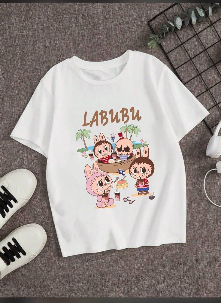 Labubu Sahil Baskılı Beyaz Tişört T-shirt