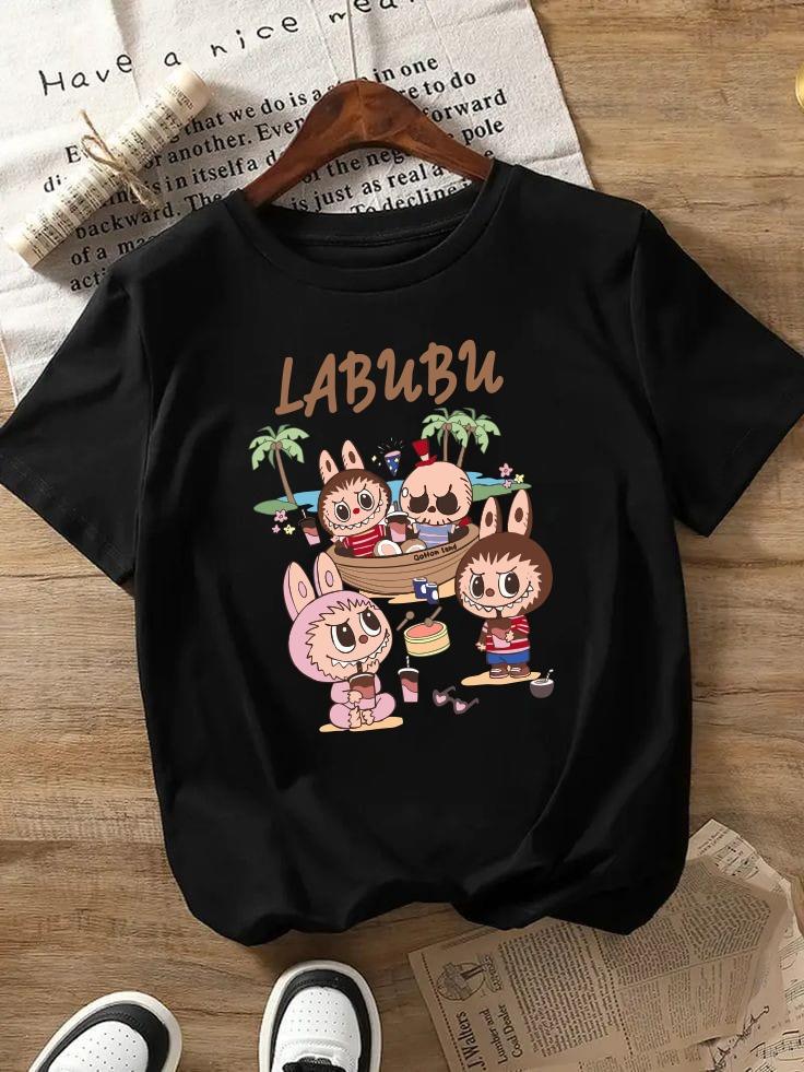 Labubu Sahil Baskılı Siyah Tişört T-shirt