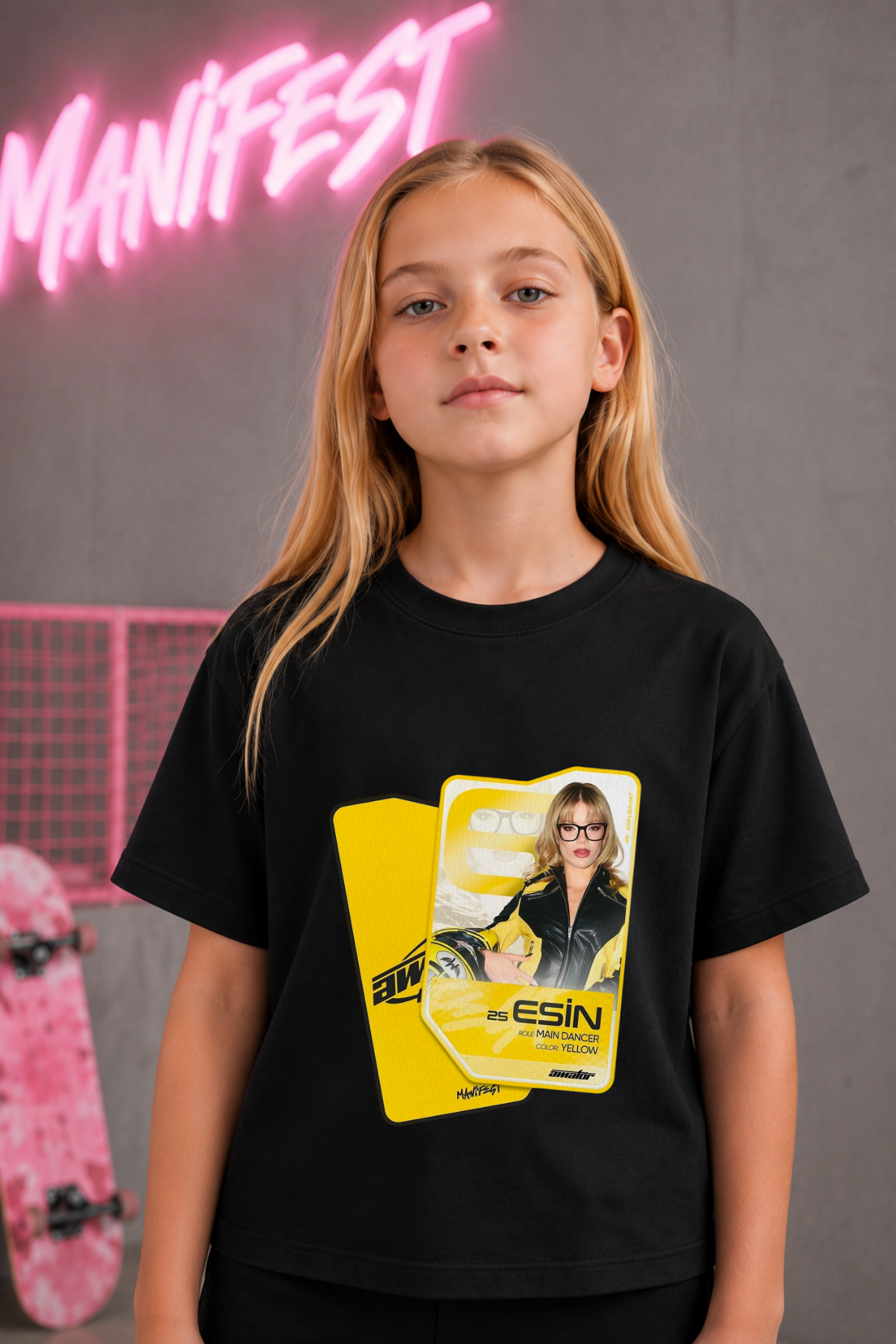 Manifest Esin Kart Baskılı Siyah Tişört Tshirt