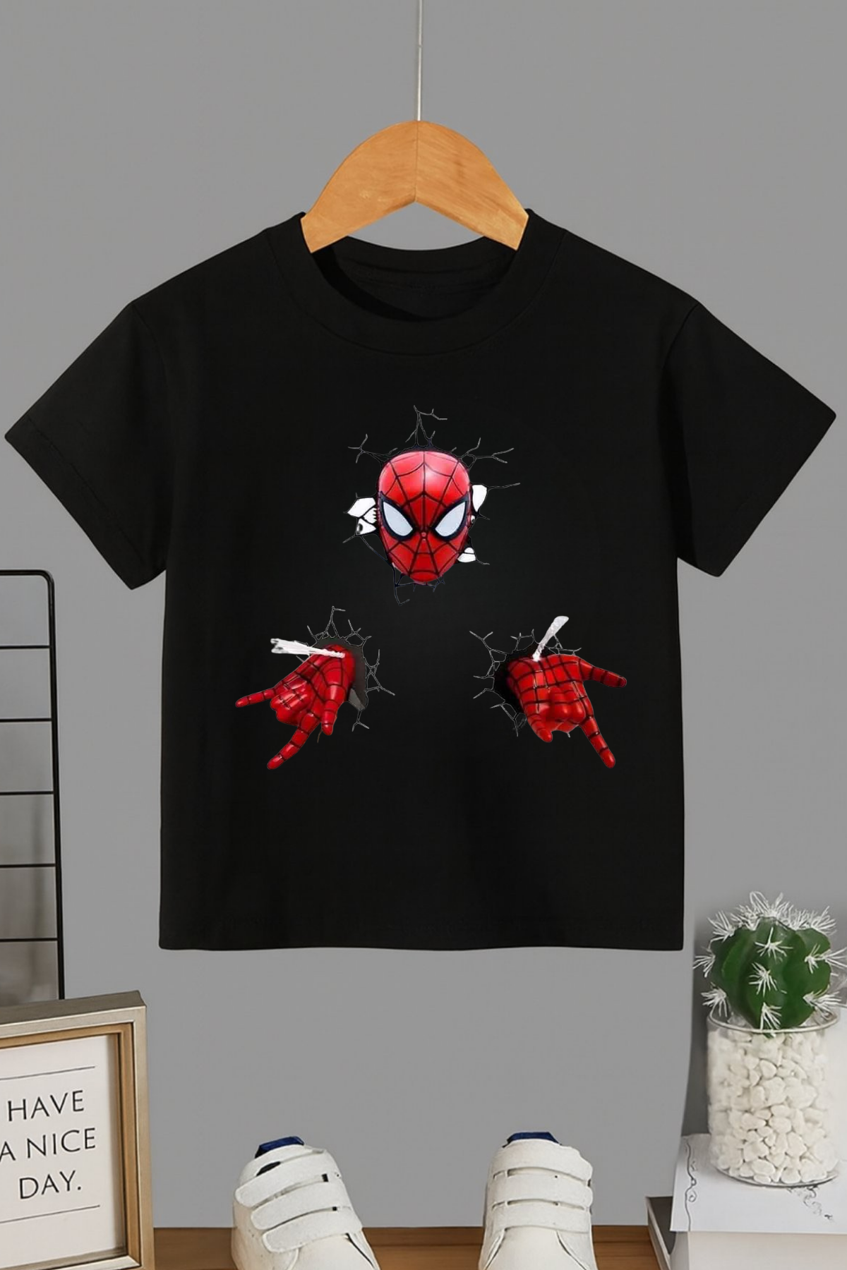 Spiderman Baskılı Siyah T-shirt Tişört 