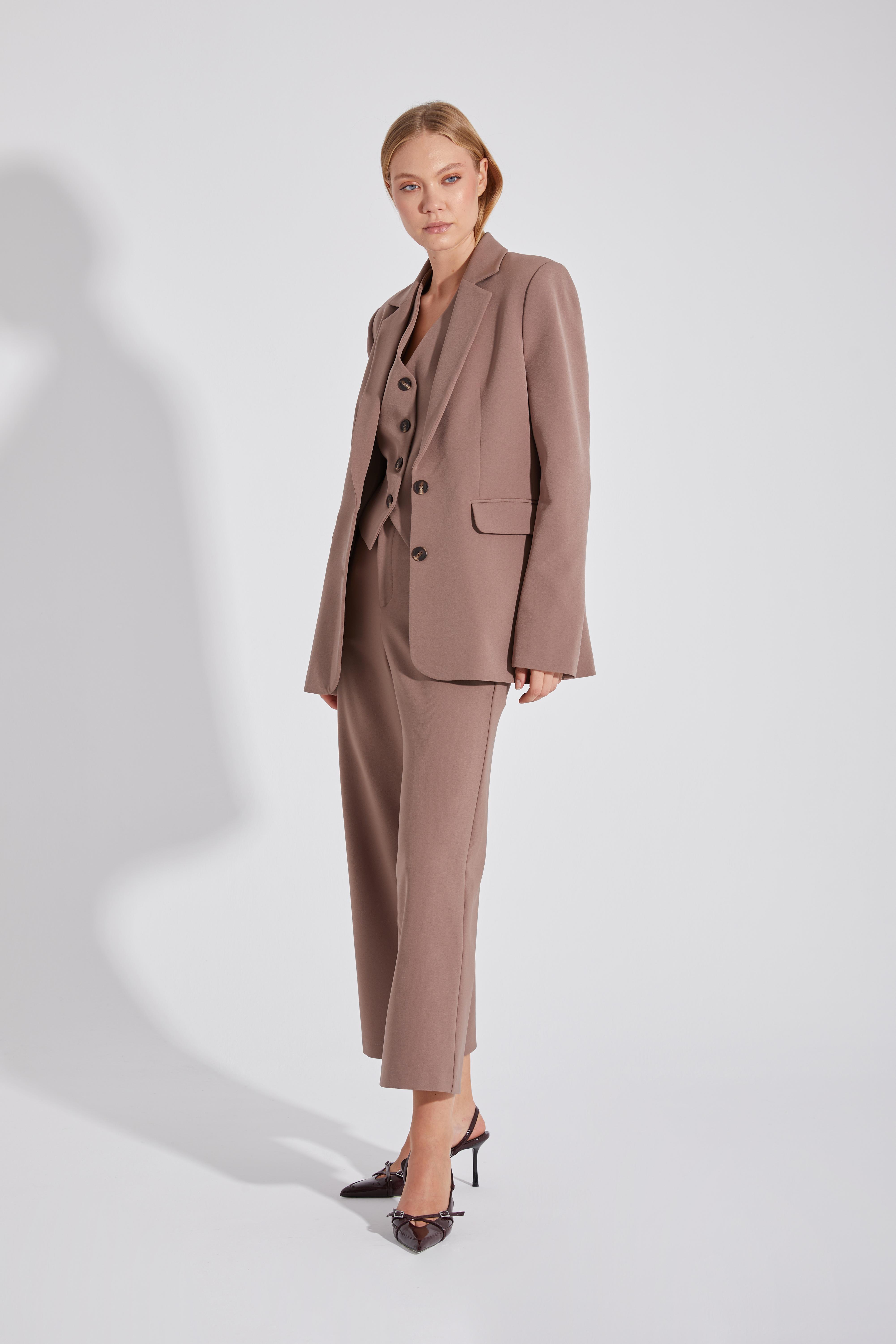 Çift Düğmeli Yırtmaçlı Astarlı Blazer Ceket