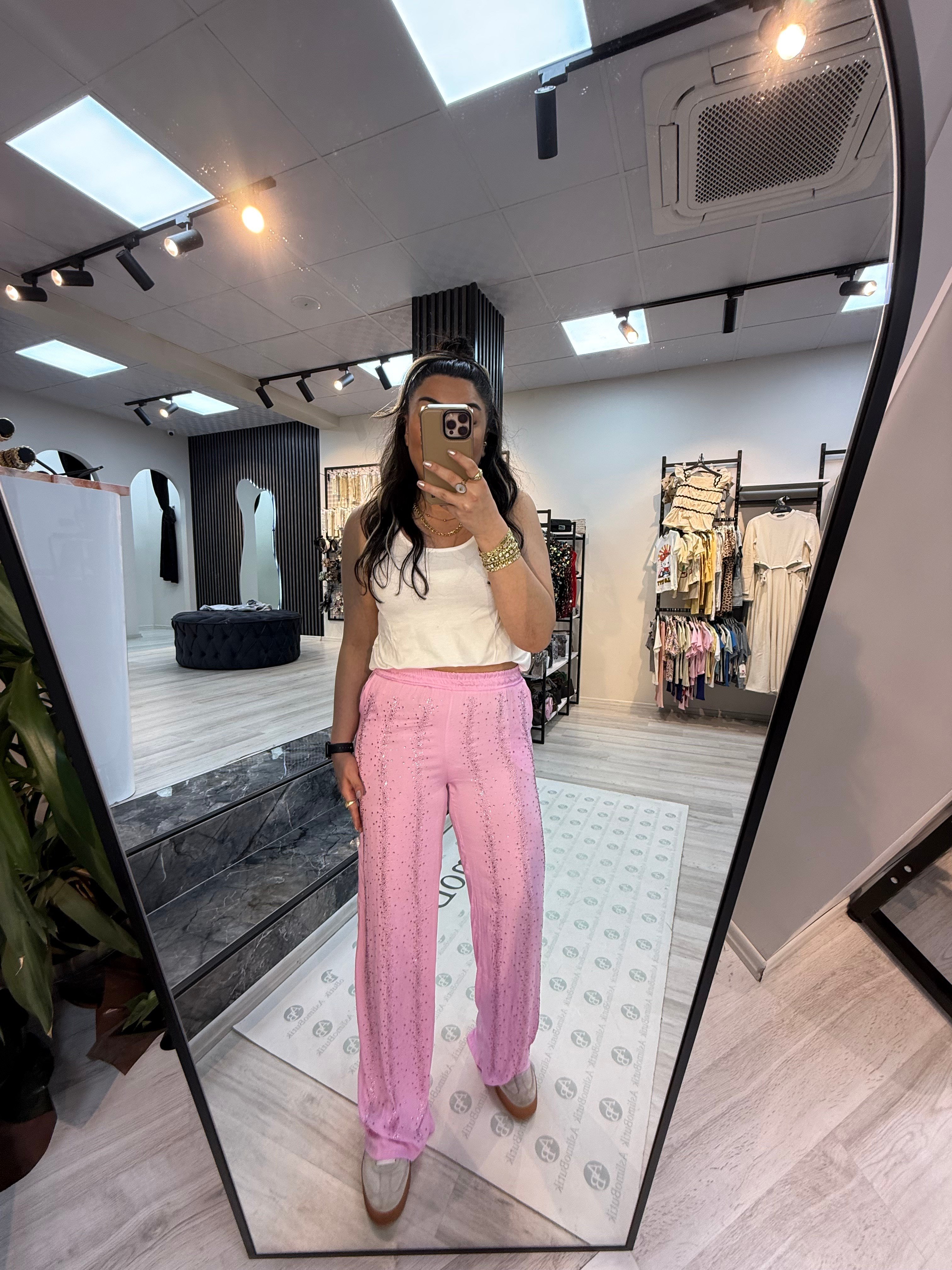 Pembe Taşlı Saten Pantolon