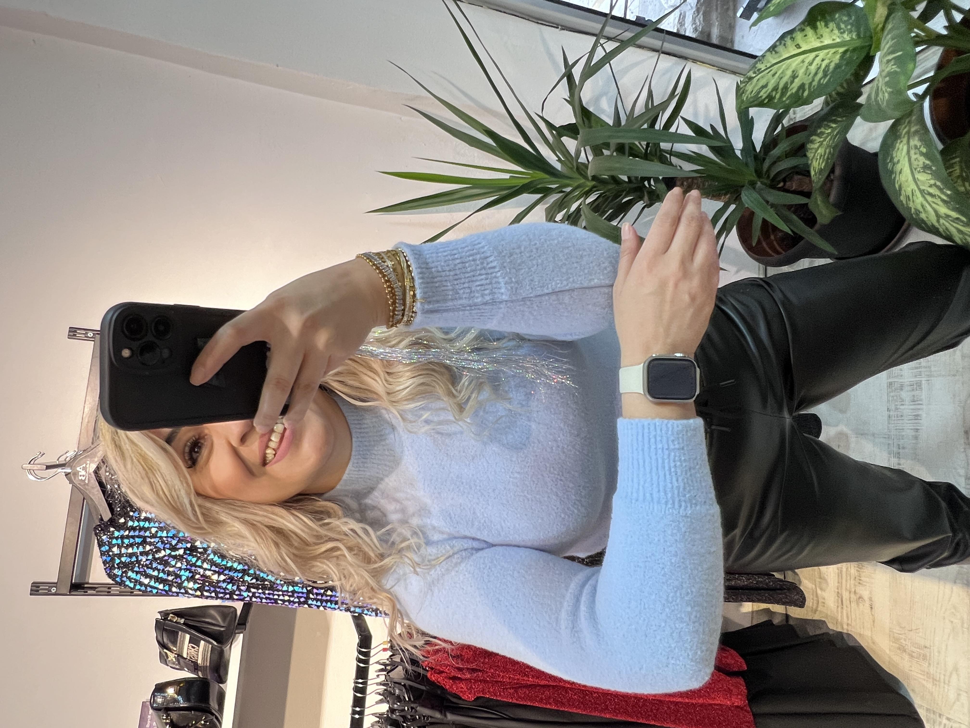 Bebe Mavisi Yumoş Triko Kazak