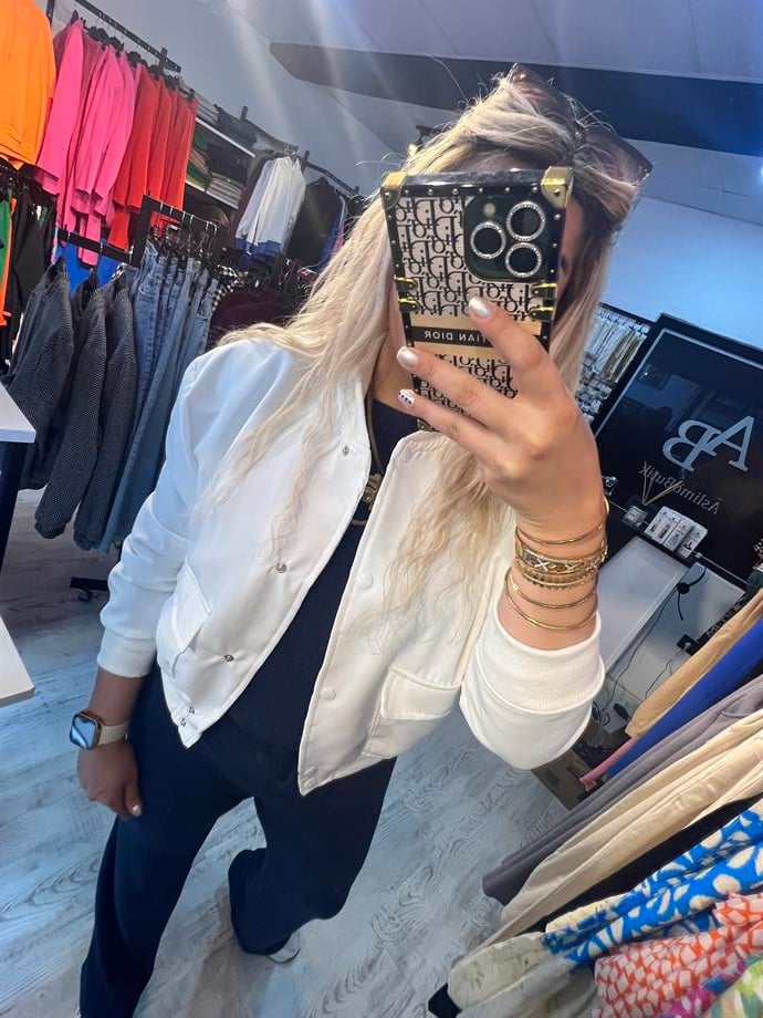 Beyaz Bomber Ceket