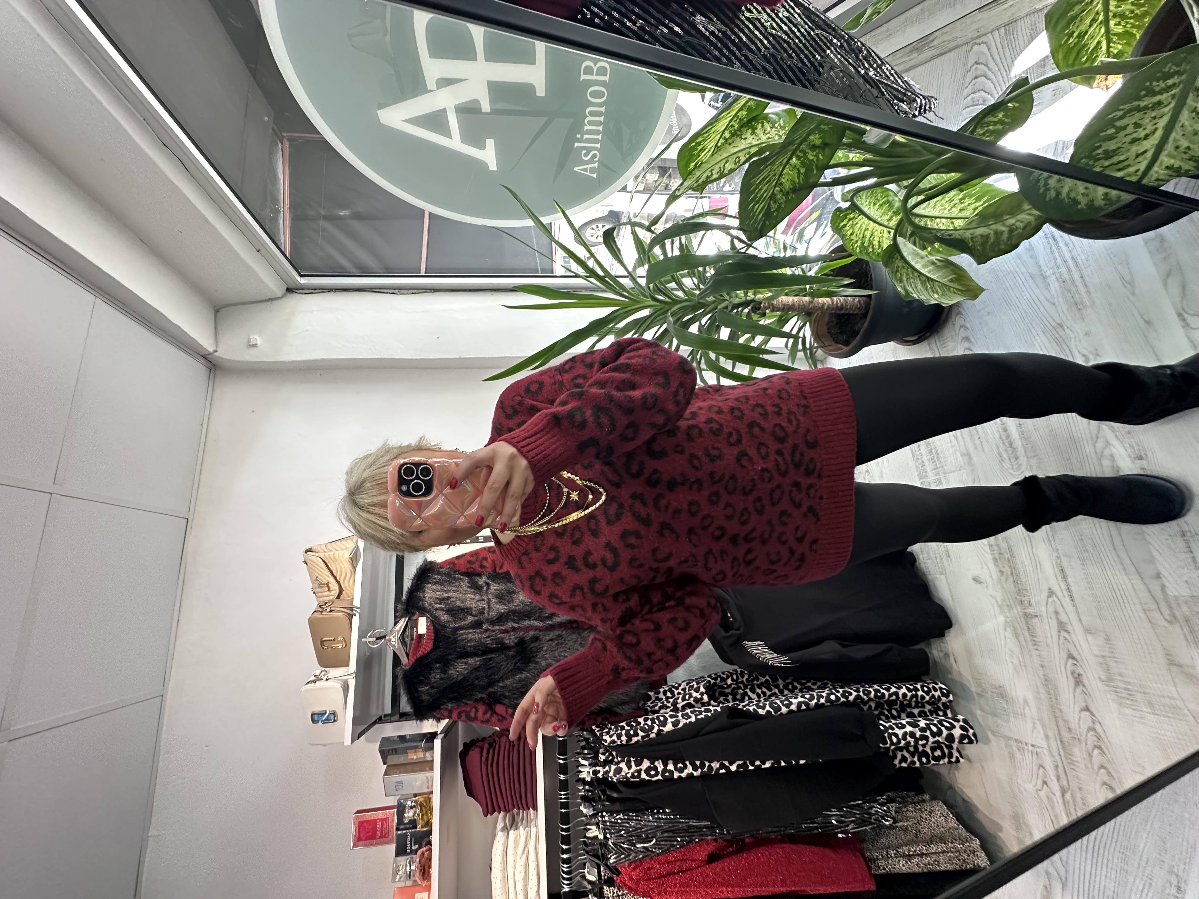 Bordo Leopar Desenli Yumoş Kazak