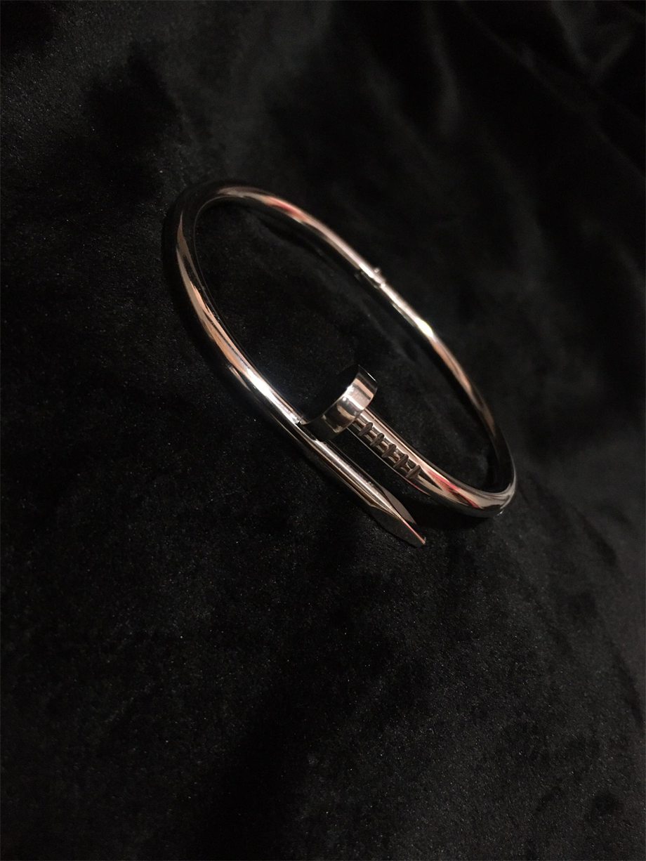 Çelik Çivi Model Gümüş Bileklik