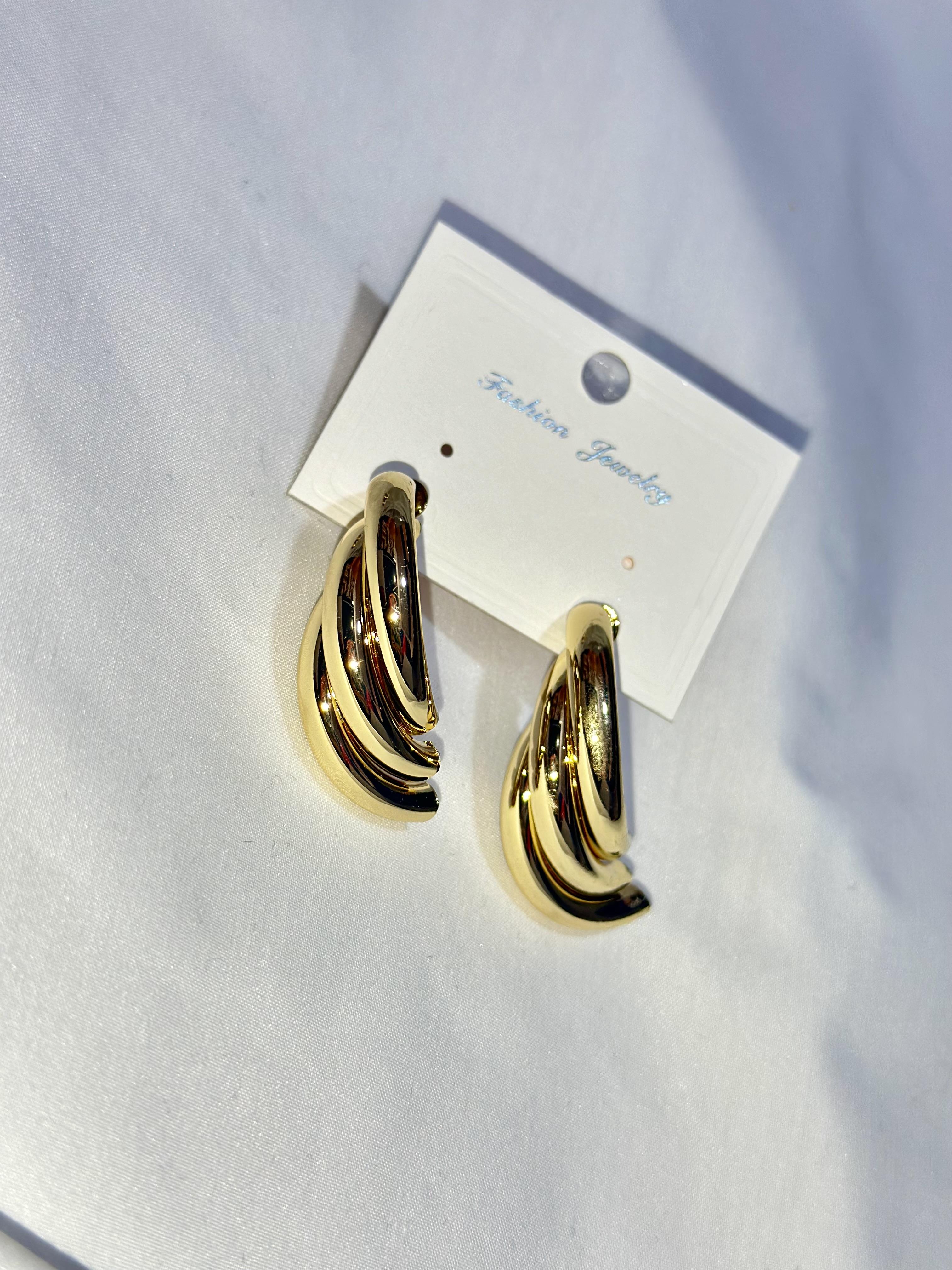 Çelik Gold Küpe
